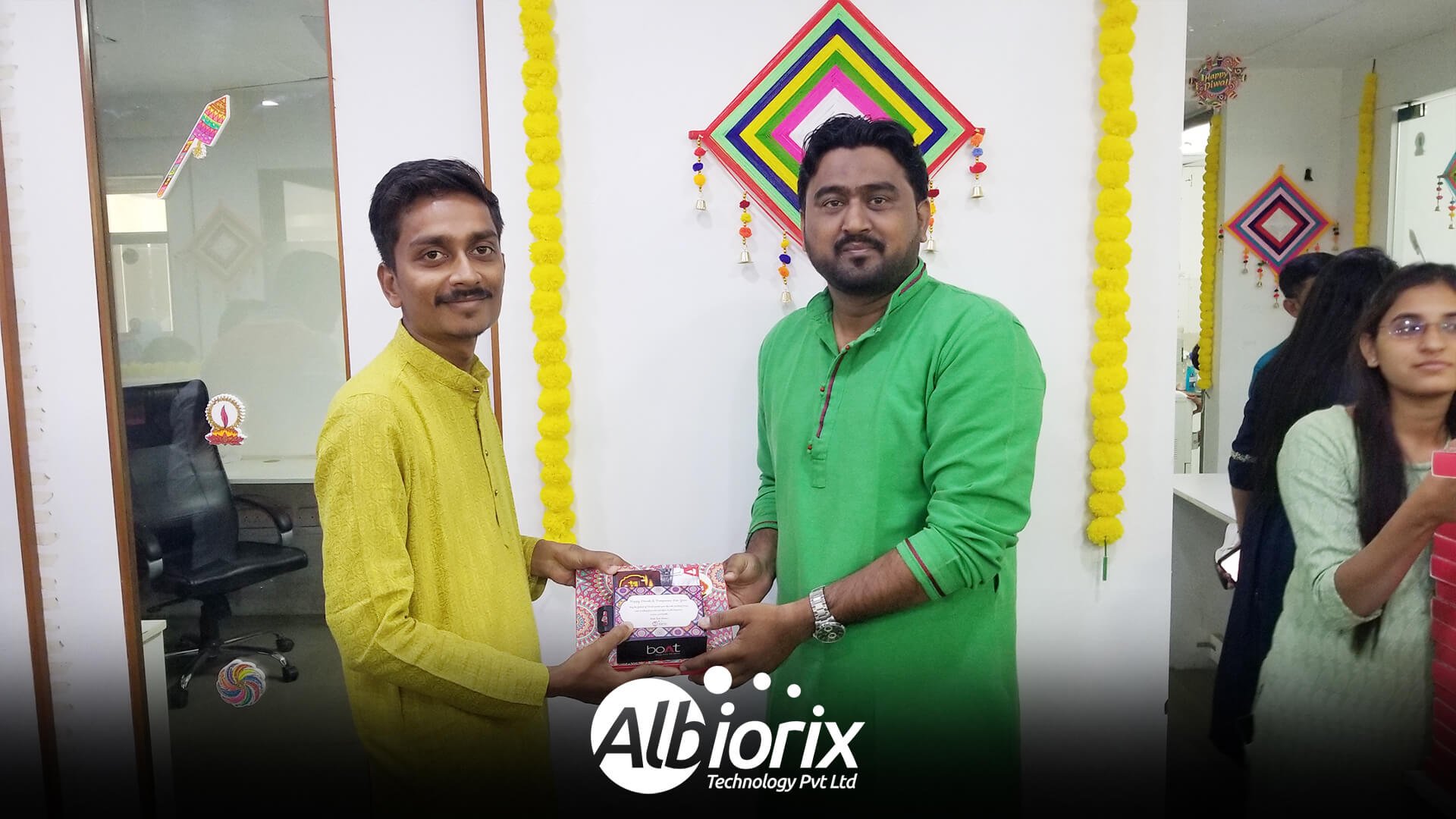 diwali gift and sweet from albiorix