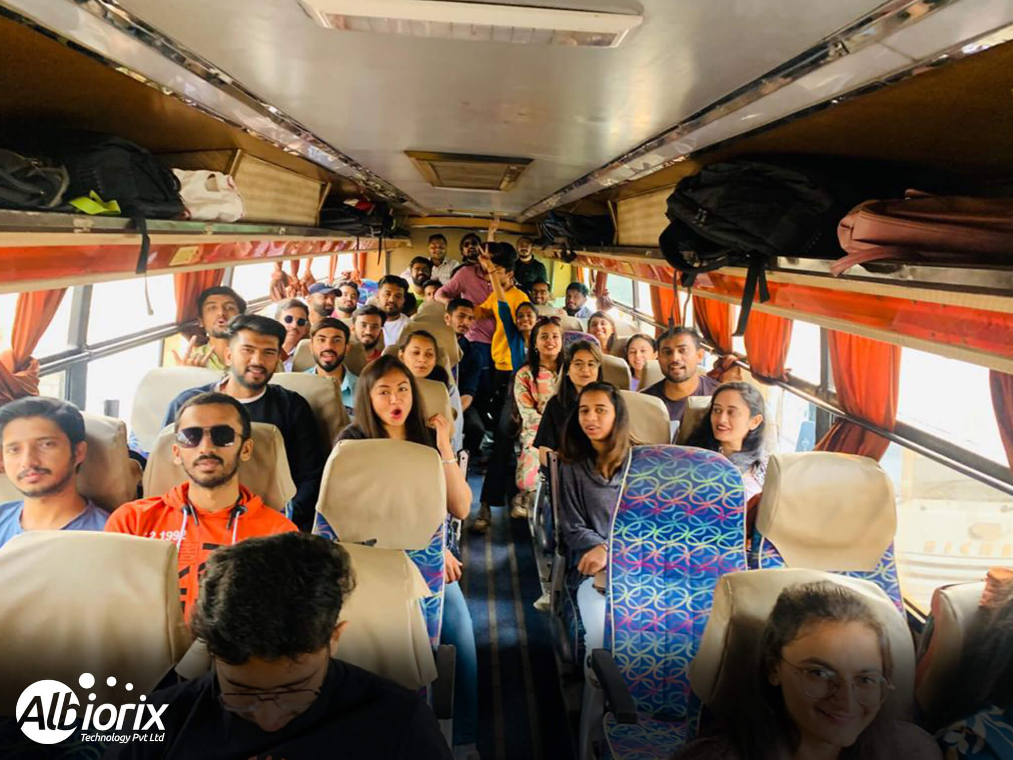 albiorix team in bus to picnic at 100 acres club
